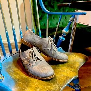 Kayla Faux Leather Scalloped Oxfords